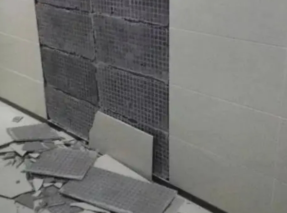 苍溪瓷砖空鼓维修公司分享下苍溪墙砖松动维修的知识